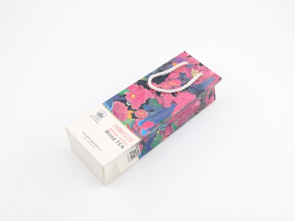 要想包裝禮品盒定做好，創(chuàng)意插畫(huà)少不了