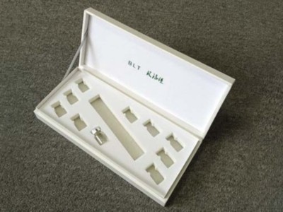 濟南彩盒生產(chǎn)廠家，定制化妝品包裝盒內(nèi)托有這些方案
